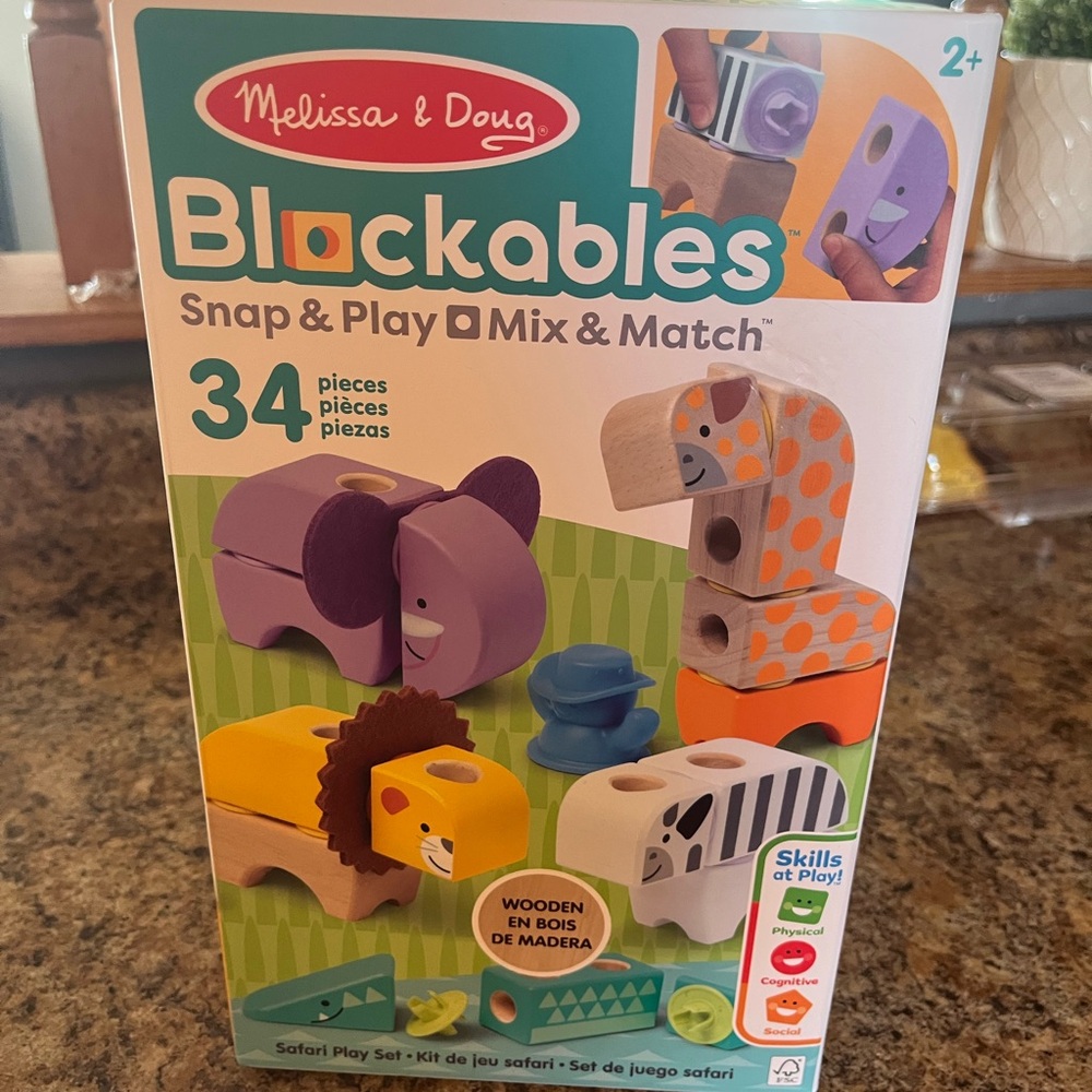 Melissa & Doug‎ Blockables Snap & Play Toy Set - Multicolor